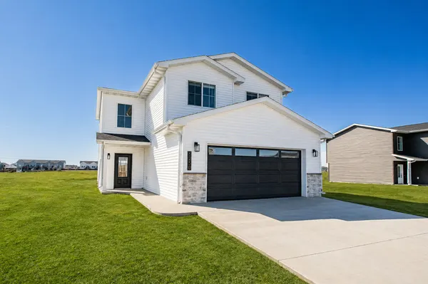 Horace Homes, photo 1